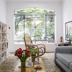 Albergue Lobo Urban 